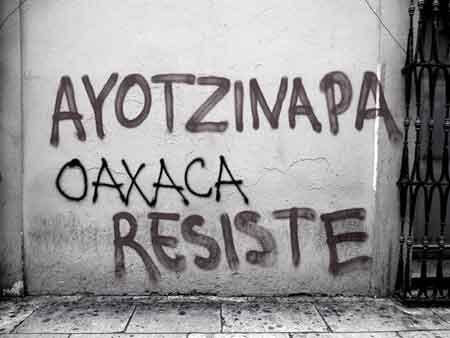 Ayotzinapa Oaxaca motstr