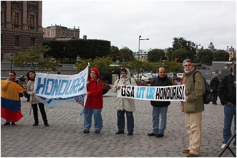 solidaritetsmanifestation för Honduras presidenten Manuel Zelaya
