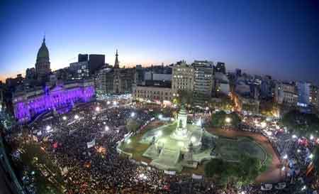 Manifestarse contra la violencia machista