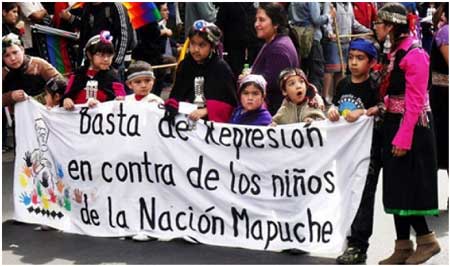 Nios y nias mapuche